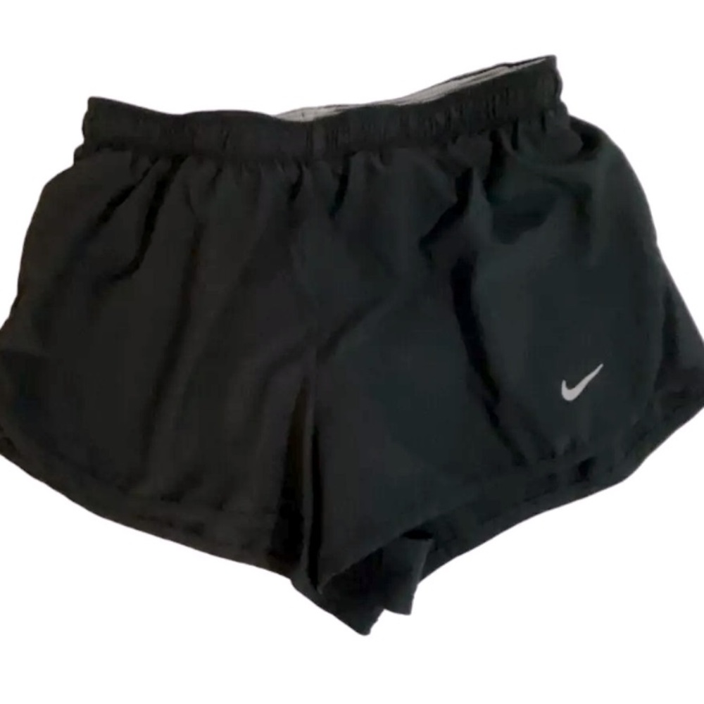 Women’s nike drifit running shorts - Picture 1 of 4